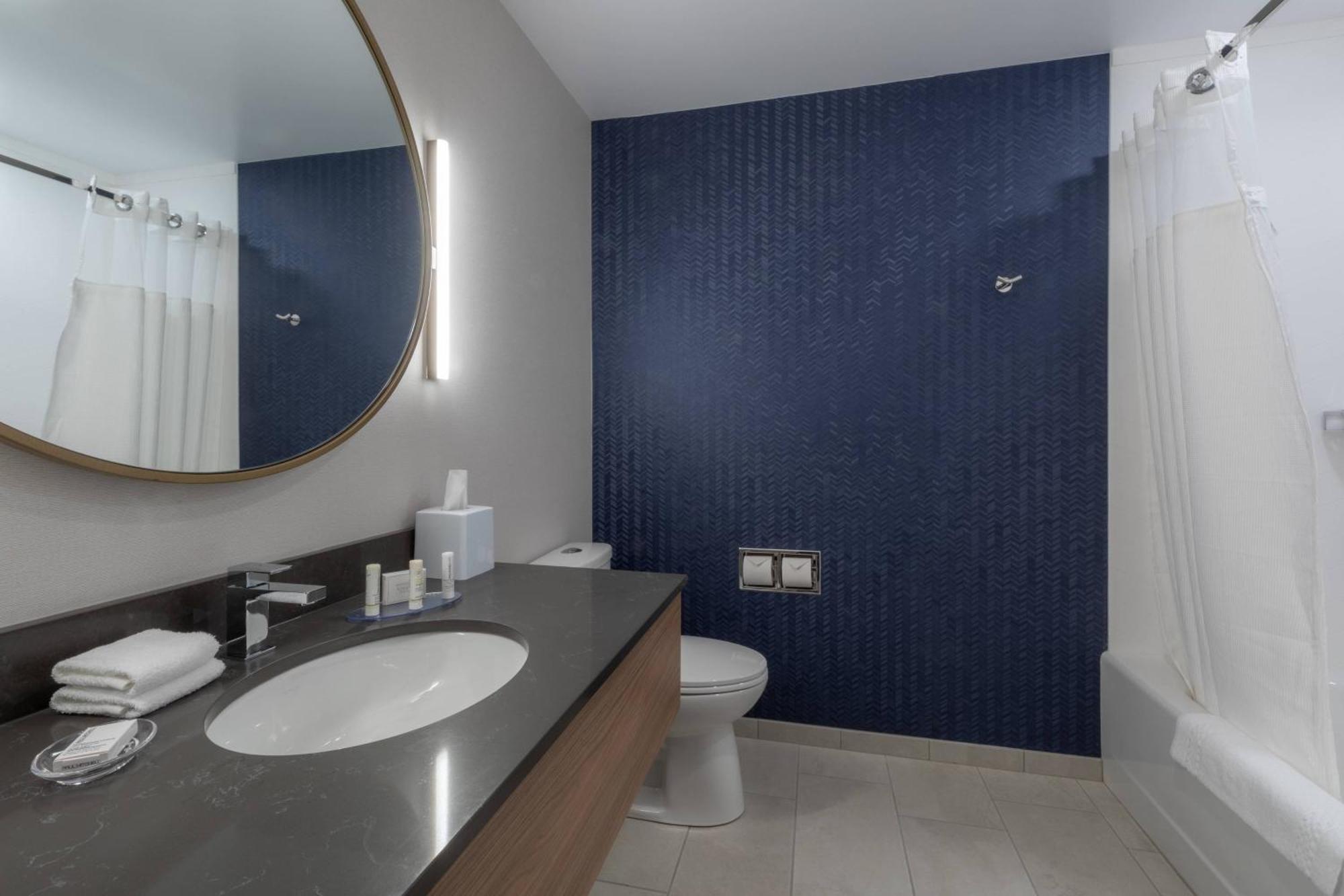 Fairfield By Marriott Inn & Suites Revelstoke Kültér fotó